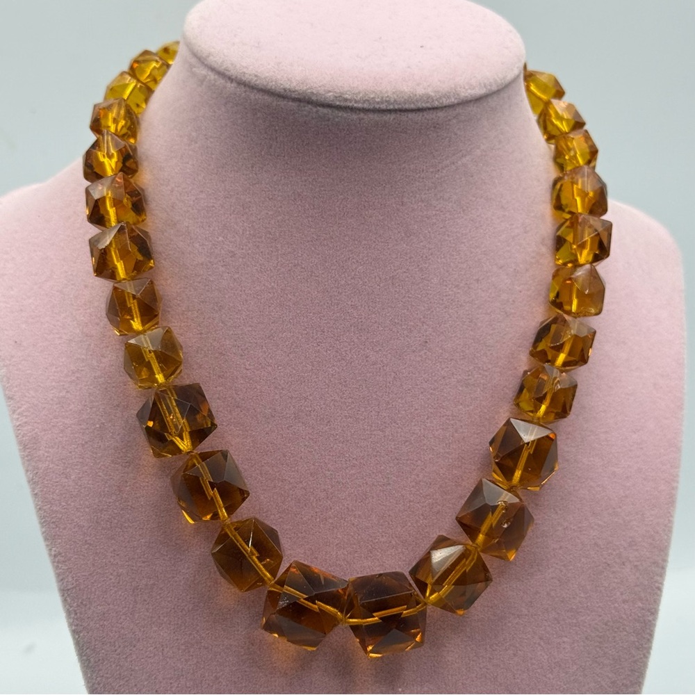 Vintage Art Deco Faceted Czech Glass Bead Necklace, Orange beads - Picture 2 of 9